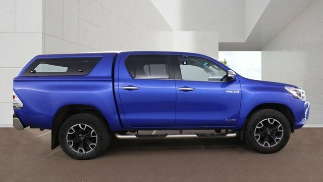 Toyota HILUX D-4d Invincible X Pickup Blue #6