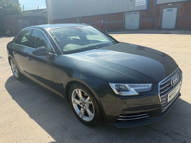 Audi A4 Tdi 35 Sport Saloon Grey