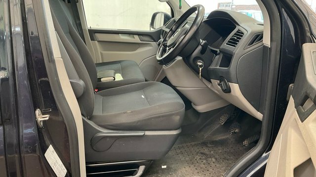 Volkswagen Transporter T6 Tdi White #10