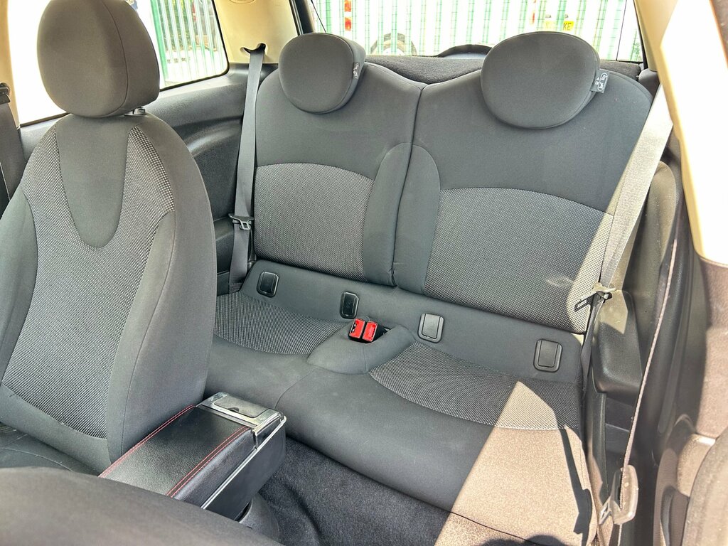 Mini Hatch 1.6 Cooper D London 2012 Euro 5 Ss Silver #20