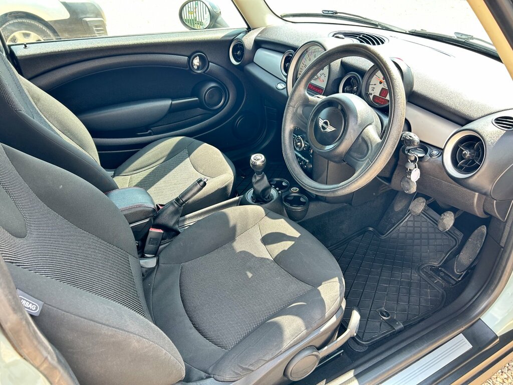Mini Hatch 1.6 Cooper D London 2012 Euro 5 Ss Silver #11