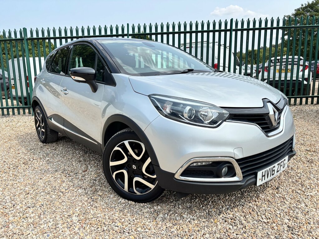 Renault Captur Signature Nav Tce Black #24