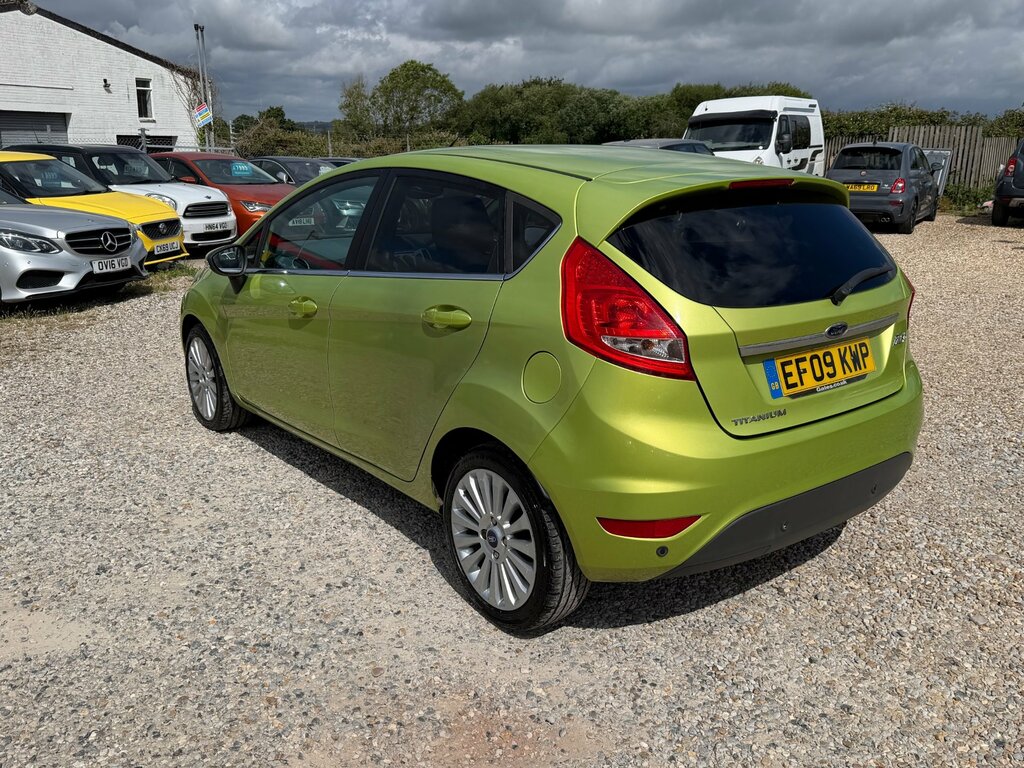 Ford Fiesta 1.25 Style Hatchback 133 Gkm, Silver #7