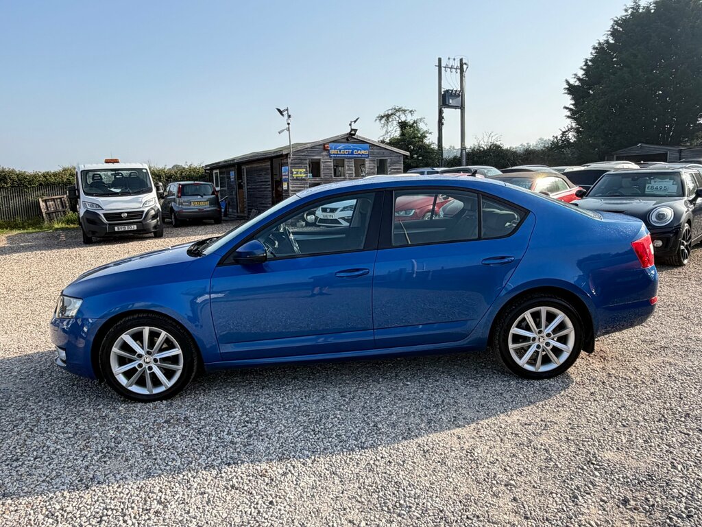 Skoda Octavia 1.4 Tsi Elegance Hatchback Euro Blue #6