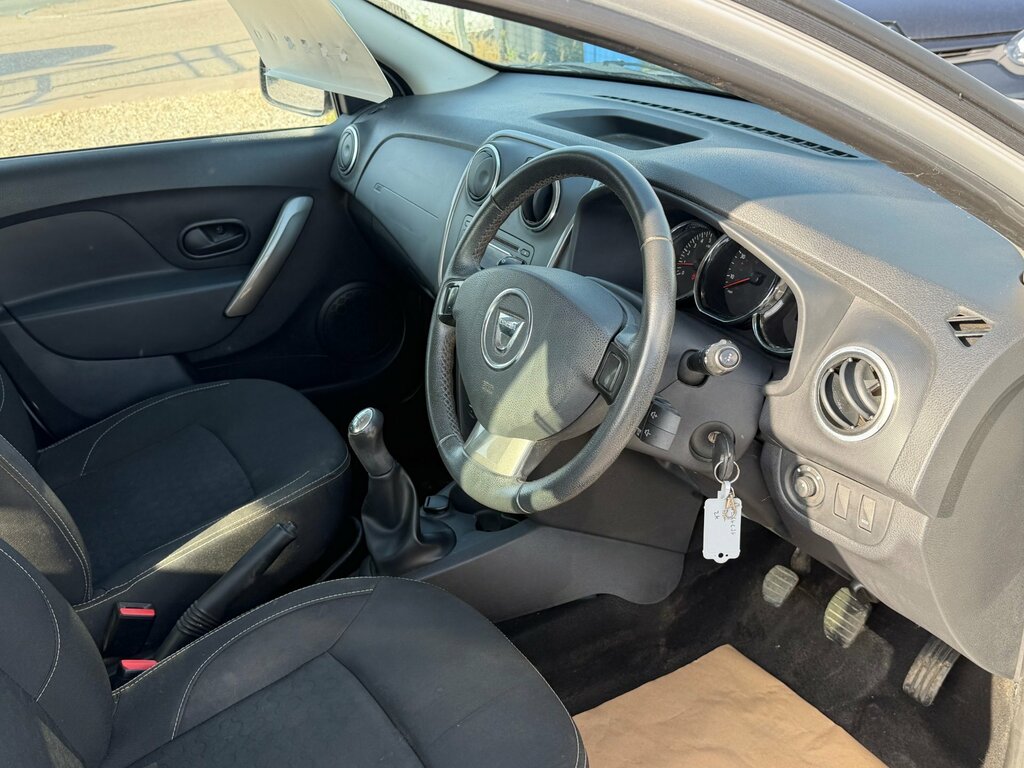 Dacia Sandero 1.5 Dci Laureate Hatchback Euro Silver #3
