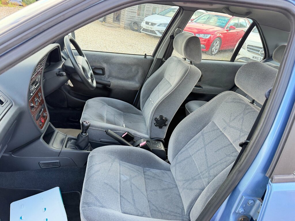 Peugeot 306 2.0 16V Gti-6 Hatchback A C 2 Black #12