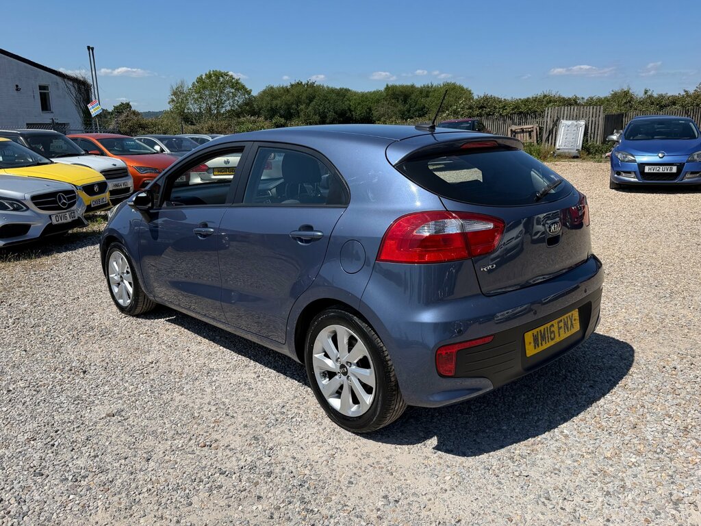 Kia RIO 1.25 1 Air Hatchback Euro 6 84 White #7
