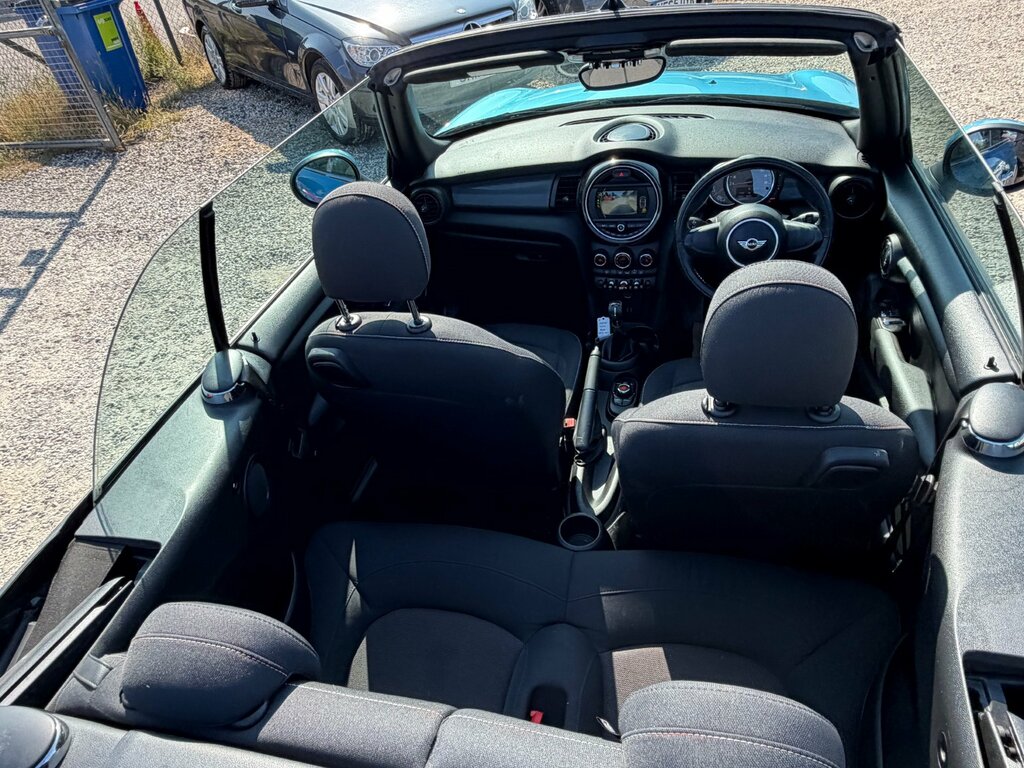 Mini Convertible 1.5 Cooper Silver #11
