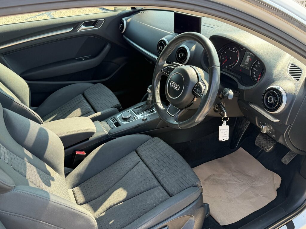 Audi A3 1.4 Tfsi Sport Hatchback S Tronic Euro White #3