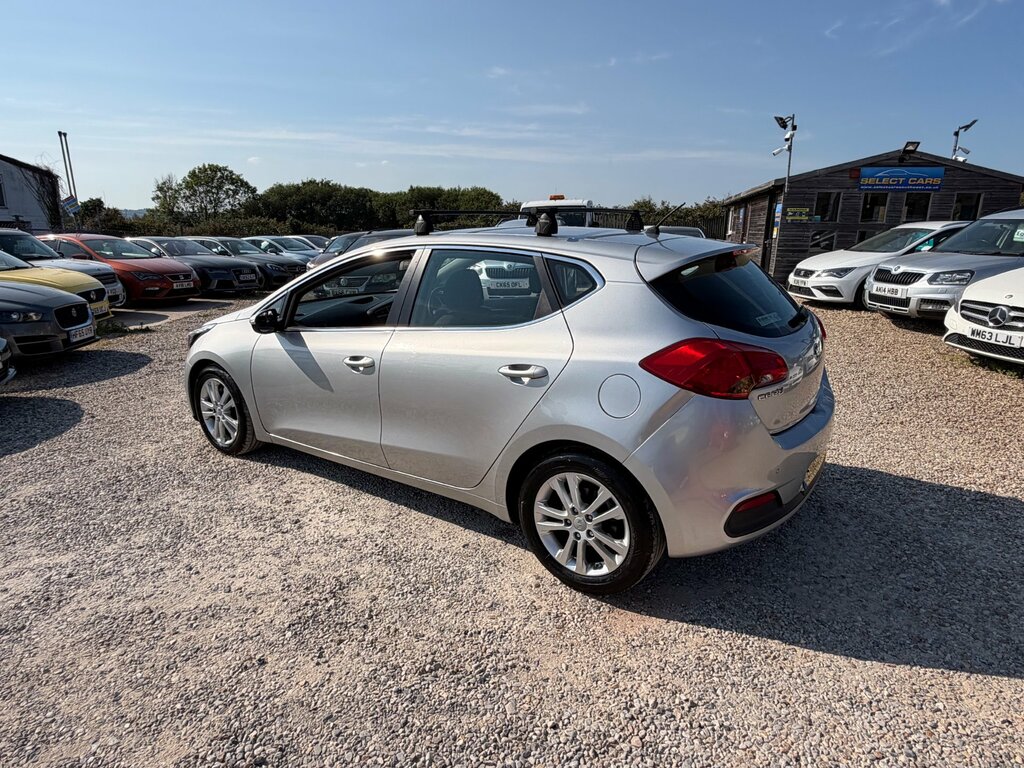 Kia Ceed 1.6 Crdi Ecodynamics 2 Hatchback Silver #6