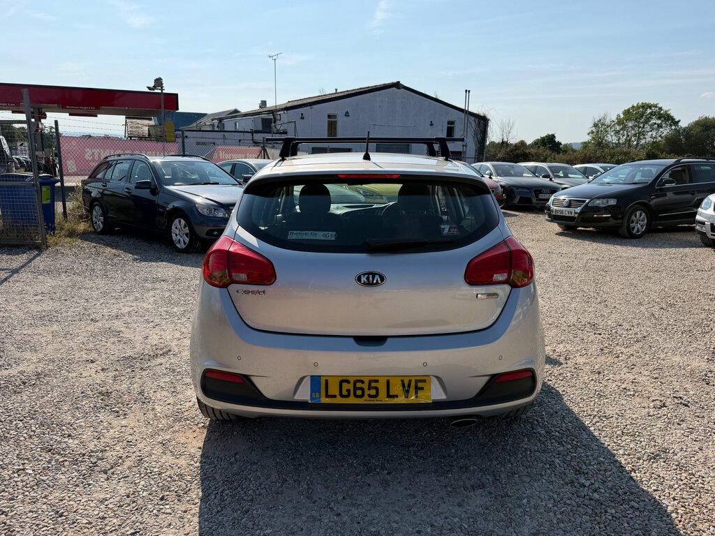 Kia Ceed 1.6L 1 White #7