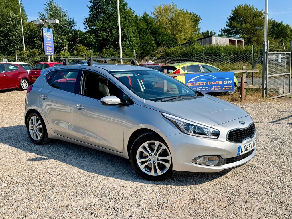 Kia Ceed 1.6 Crdi Ecodynamics 2 Hatchback Silver