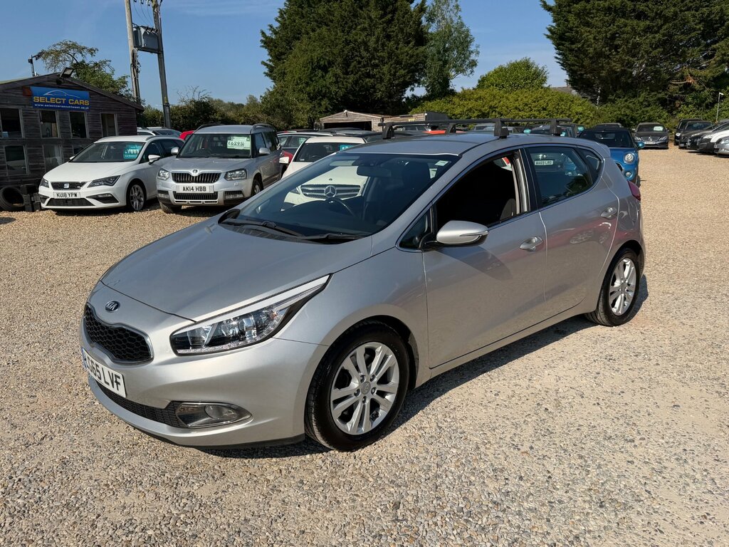 Kia Ceed 1.6 Crdi Ecodynamics 2 Hatchback Silver #5