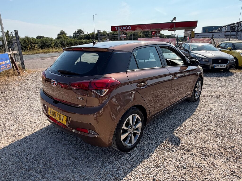 Hyundai I20 1.2 Se  #8