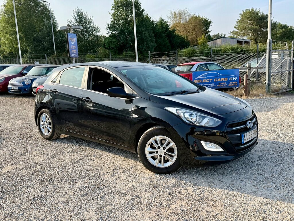 Hyundai I30 1.6 Crdi Blue Drive Se Hatchback Black