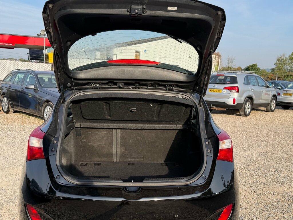 Hyundai I30 1.4 Se Grey #10