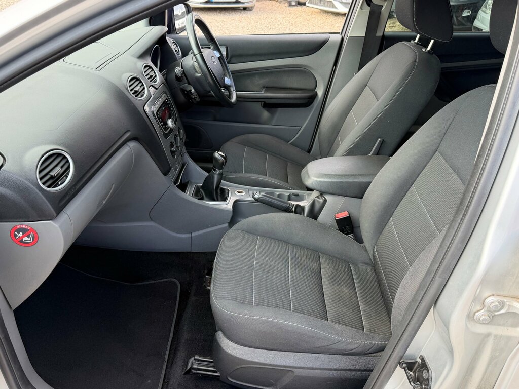 Ford Focus 1.6 Zetec S Grey #14