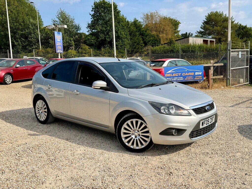 Ford Focus 1.8 Tdci Titanium Hatchback 137 Silver
