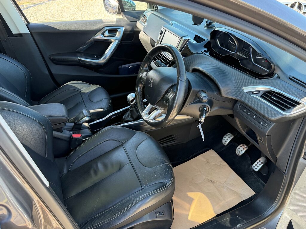 Peugeot 2008 1.6 E-hdi Feline Suv Euro 5 Ss Grey #2