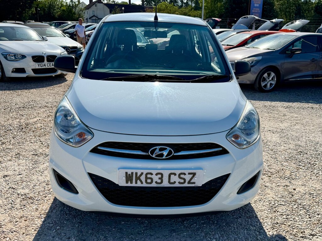 Hyundai I10 1.2 Classic Hatchback Euro 5 85 White #4