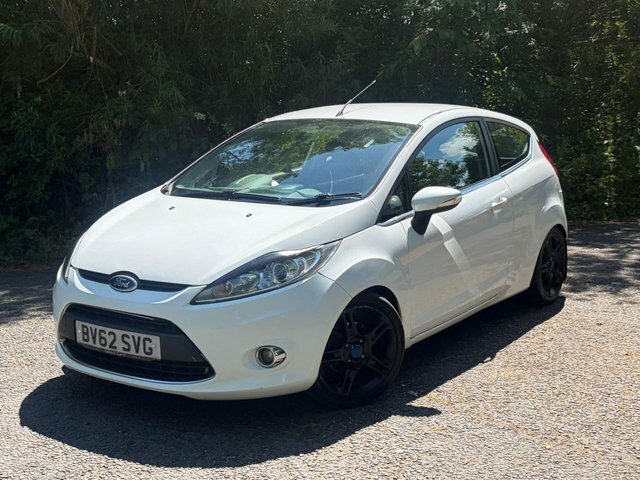 Ford Fiesta 2012 1.25 Zetec Hatchback 129 G White #5