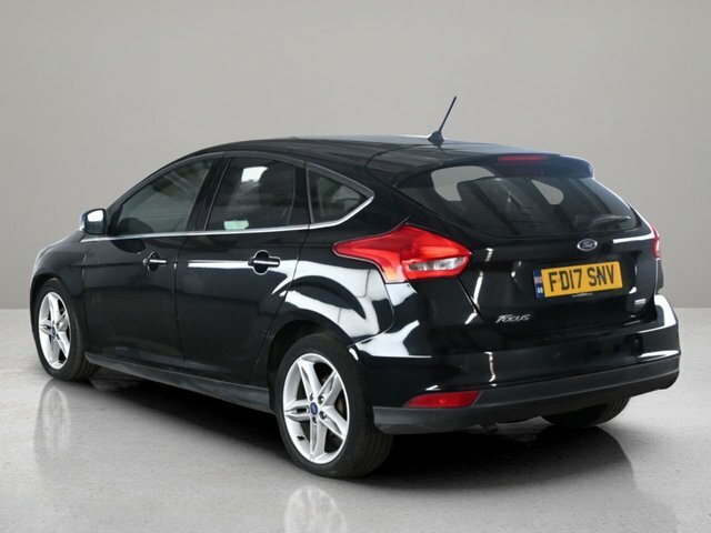Ford Focus 2017 1.0T Ecoboost Zetec Edition Hatchback Pet Black #3