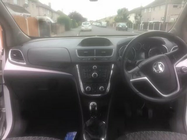 Vauxhall Mokka 2015 1.6I Exclusiv Suv 2Wd Euro White #6