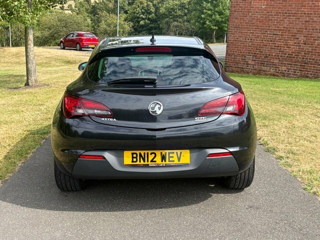 Vauxhall Astra GTC Astra Gtc Sri Cdti Ss White #22