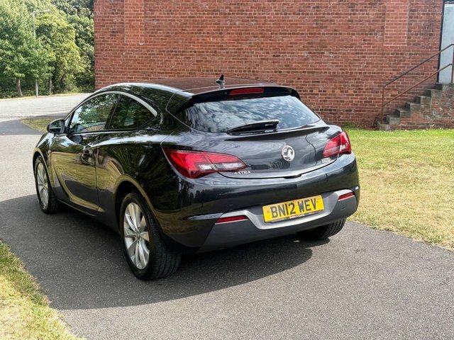 Vauxhall Astra GTC Astra Gtc Sri Cdti Ss White #23