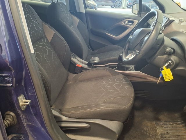 Peugeot 2008 1.2 Vti Active Blue #4