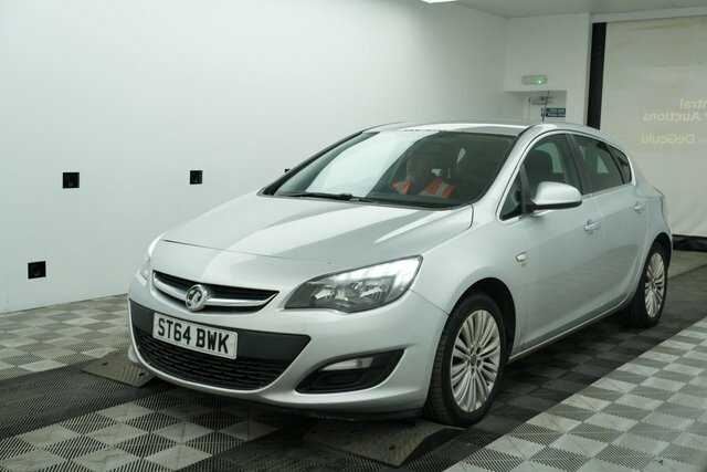 Vauxhall Astra 2014 1.4 16V Excite Hatchback Eu Silver #2