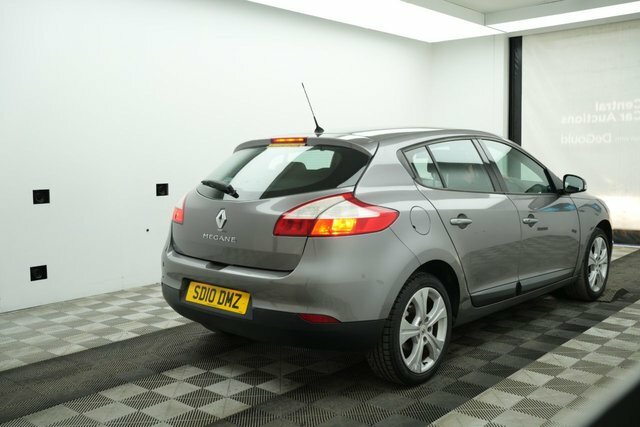 Renault Megane 2010 1.6 16V Dynamique Hatchback Grey #5