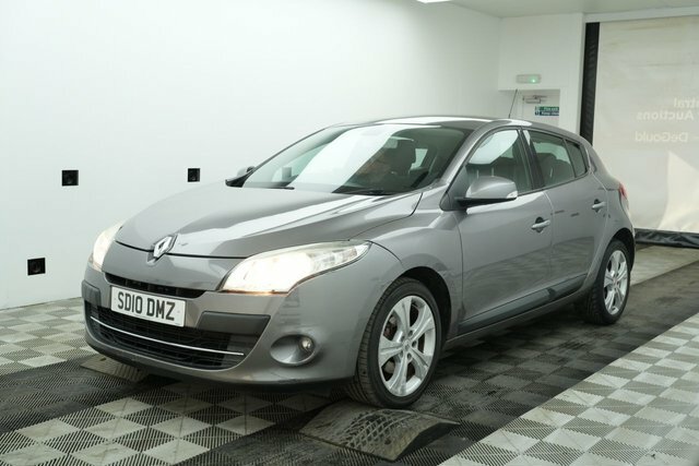Renault Megane 2010 1.6 16V Dynamique Hatchback Grey #2