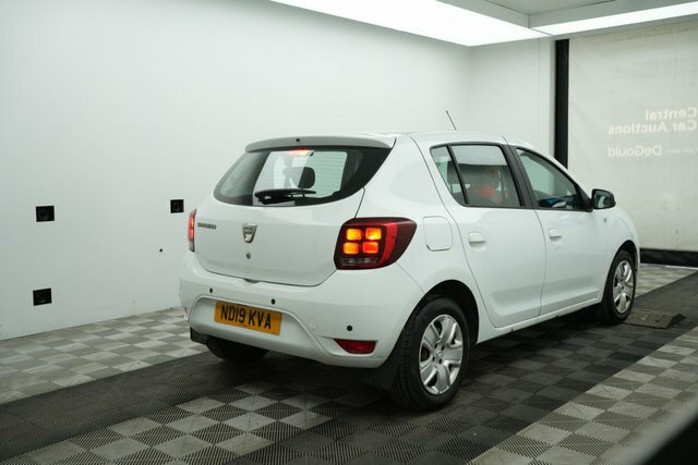 Dacia Sandero 0.9 Tce 90 Comfort  #7
