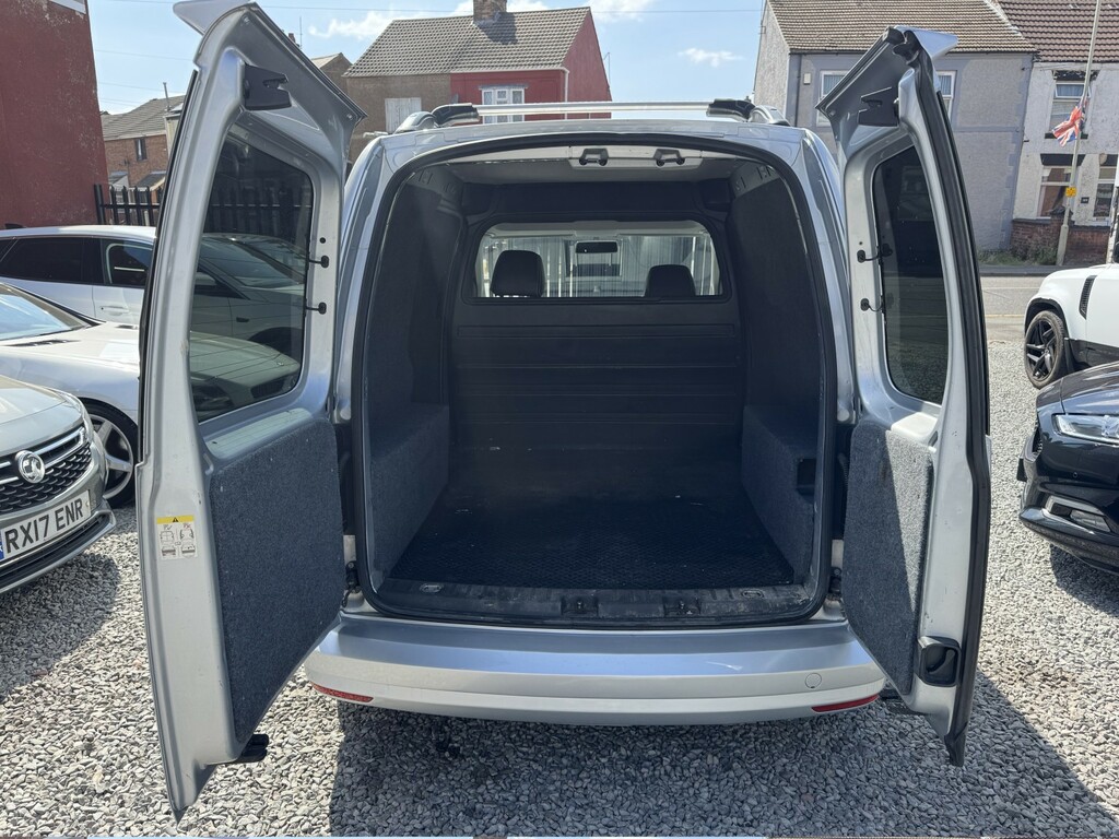 Volkswagen Caddy   #34