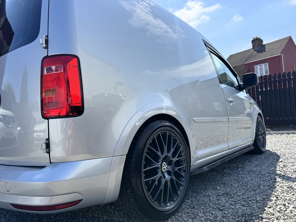 Volkswagen Caddy   #35