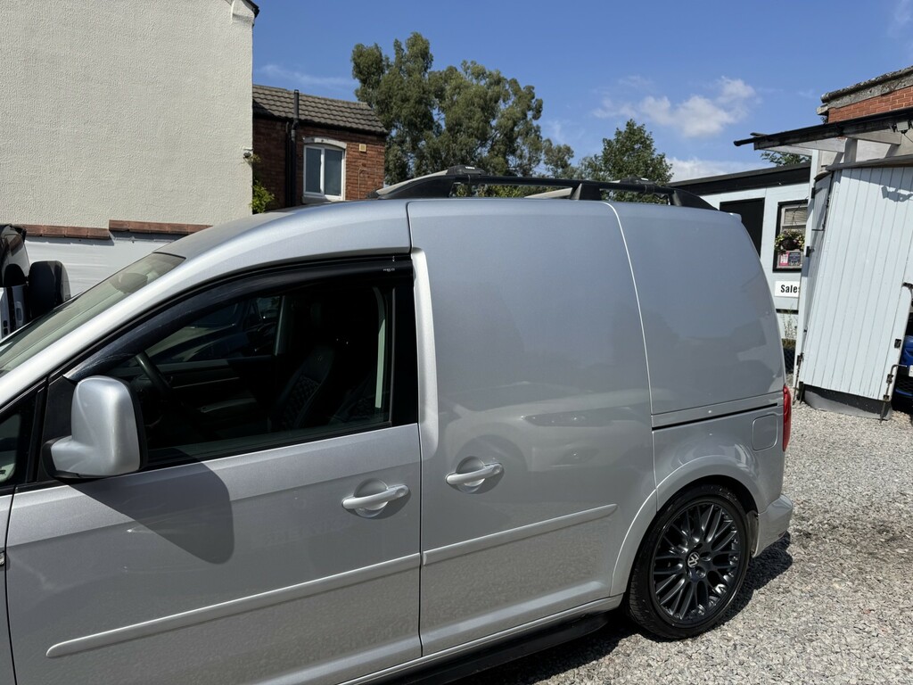 Volkswagen Caddy   #21