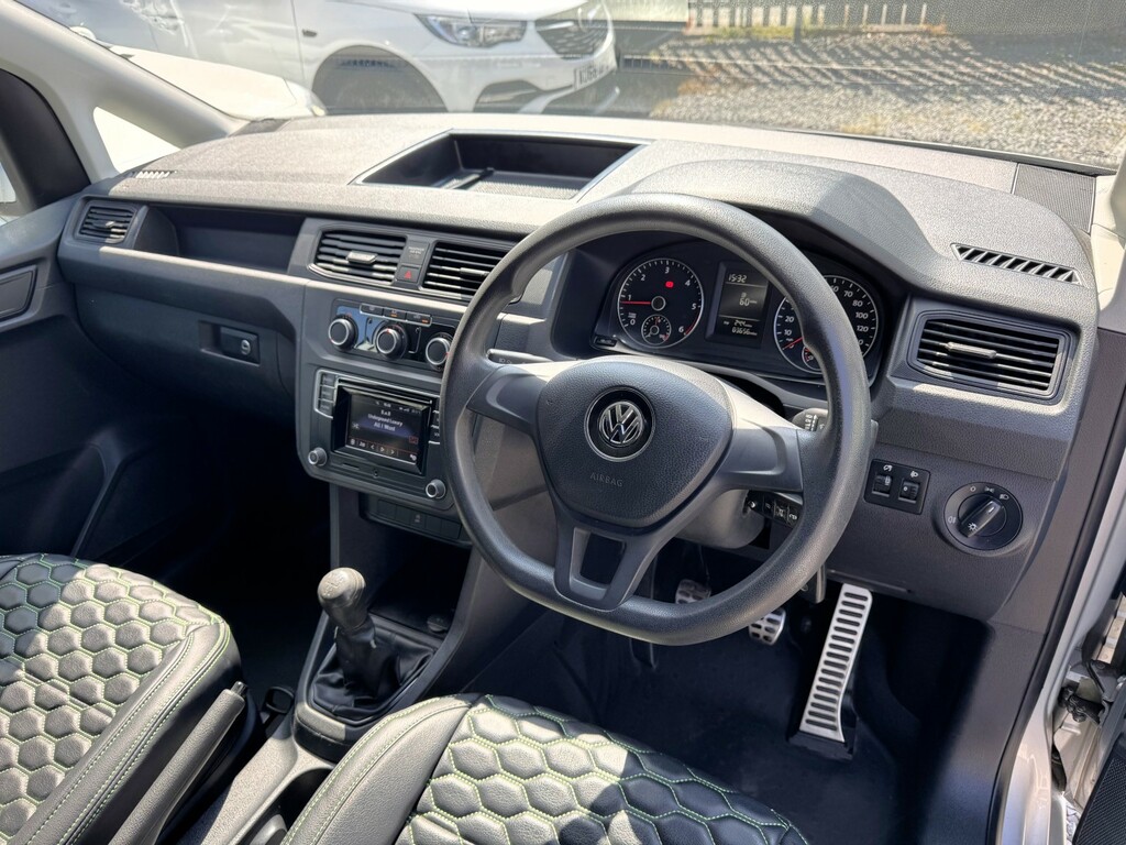Volkswagen Caddy   #26