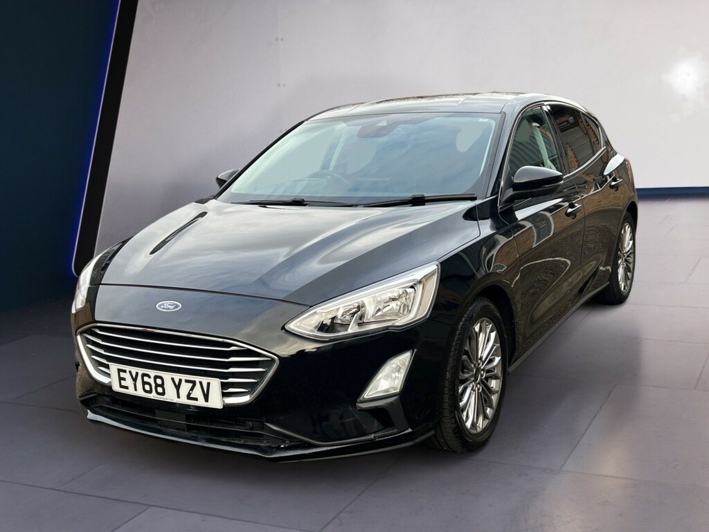 Ford Focus Hatchback 1.0 T Ecoboost Titanium X 201868 EY68YZV Black #3