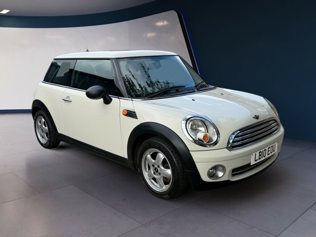 Mini Hatch Cooper D Orange #1