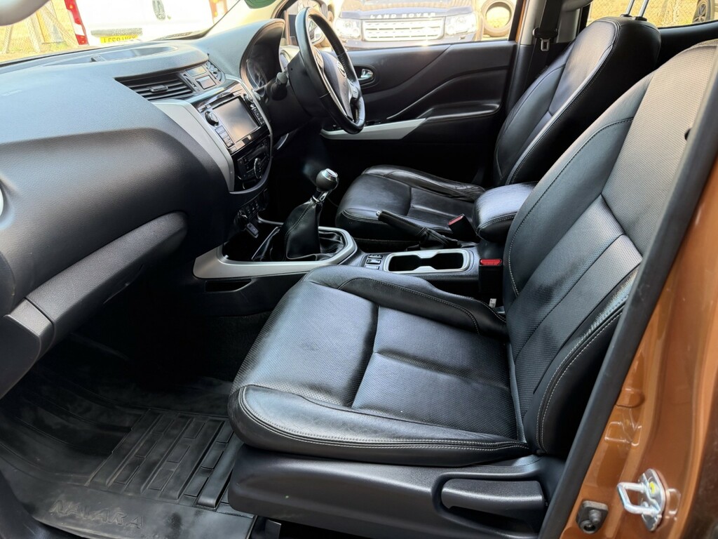 Nissan Navara  Grey #10