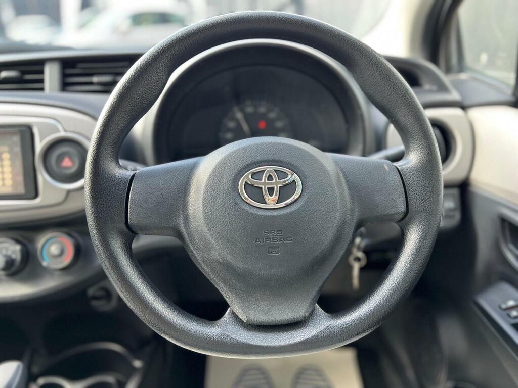 Toyota Yaris 1.5 Vvt-h Excel E-cvt Euro 6 Ss Grey #38