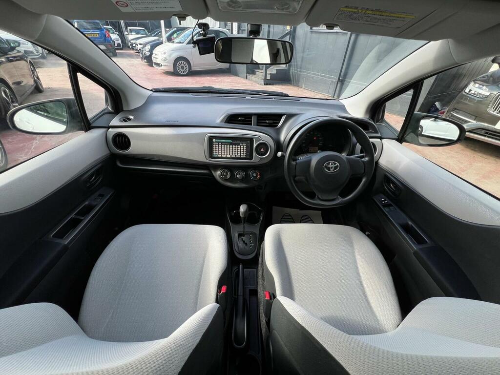 Toyota Yaris 1.5 Vvt-h Excel E-cvt Euro 6 Ss Grey #17