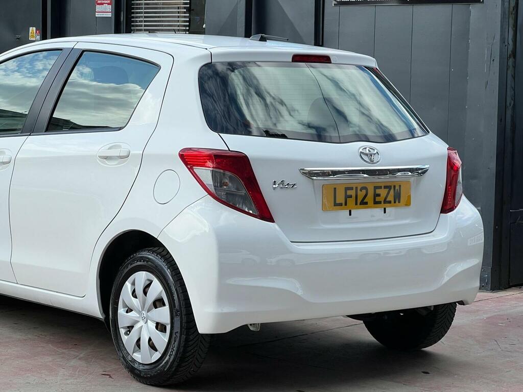 Toyota Yaris 1.5 Vvt-h Excel E-cvt Euro 6 Ss Grey #9