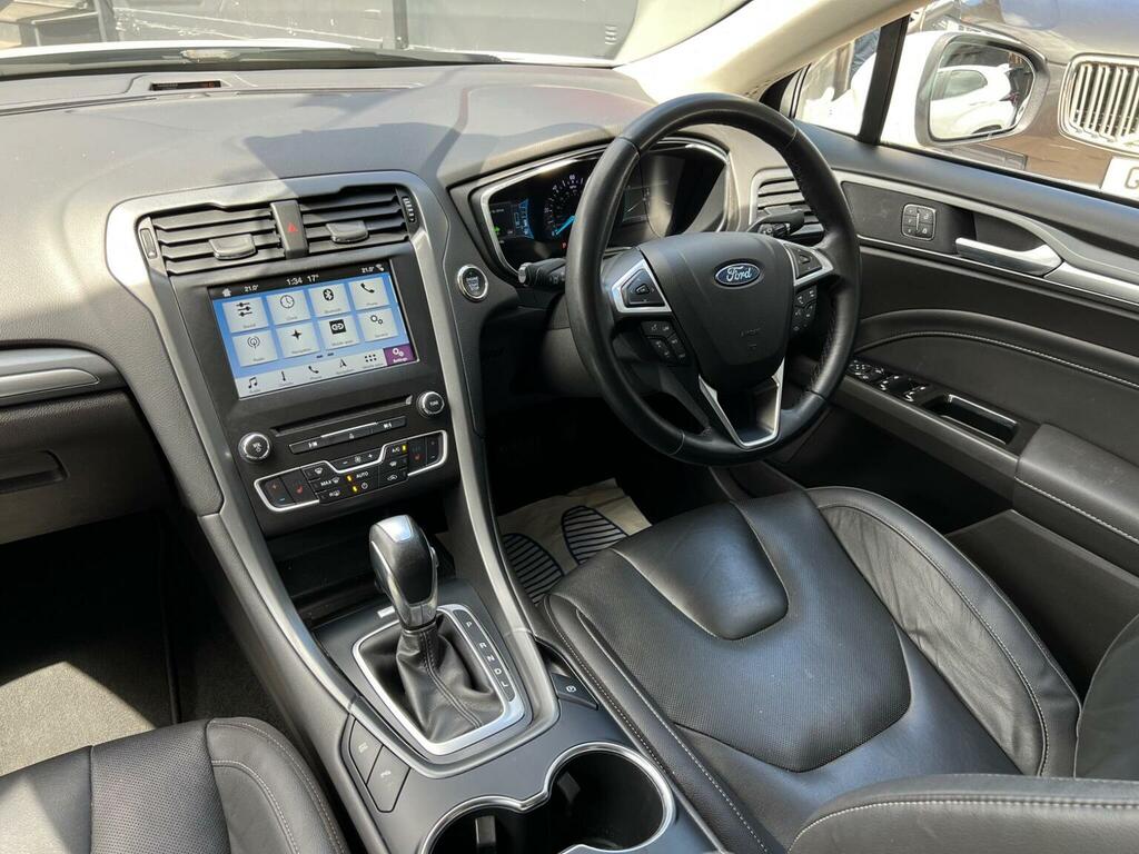 Ford Mondeo 2.0 Tivct Vignale Cvt 6Spd Euro 6 Ss  #17