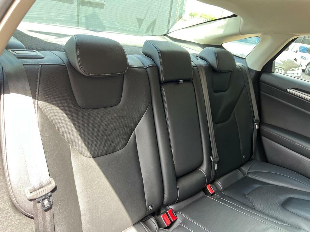 Ford Mondeo 2.0 Tivct Vignale Cvt 6Spd Euro 6 Ss  #25