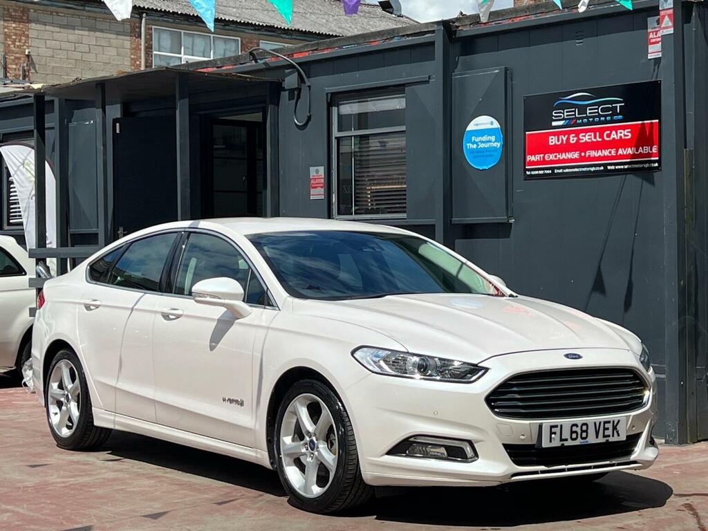 Ford Mondeo 2.0 Tivct Titanium Edition Cvt 6Spd Euro 6 Ss 4 White
