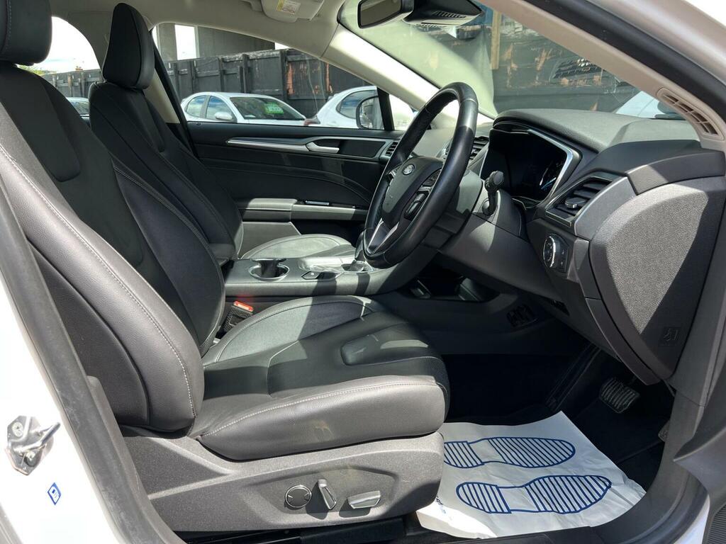 Ford Mondeo 2.0 Tivct Vignale Cvt 6Spd Euro 6 Ss  #20