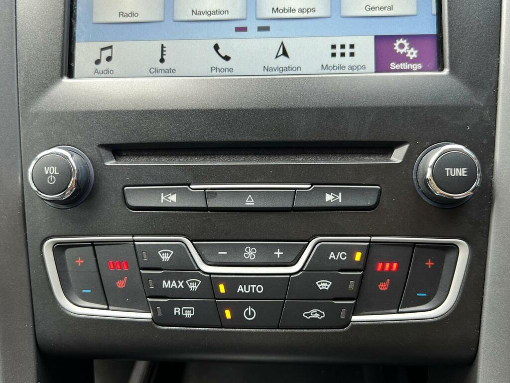 Ford Mondeo 2.0 Tivct Vignale Cvt 6Spd Euro 6 Ss  #40