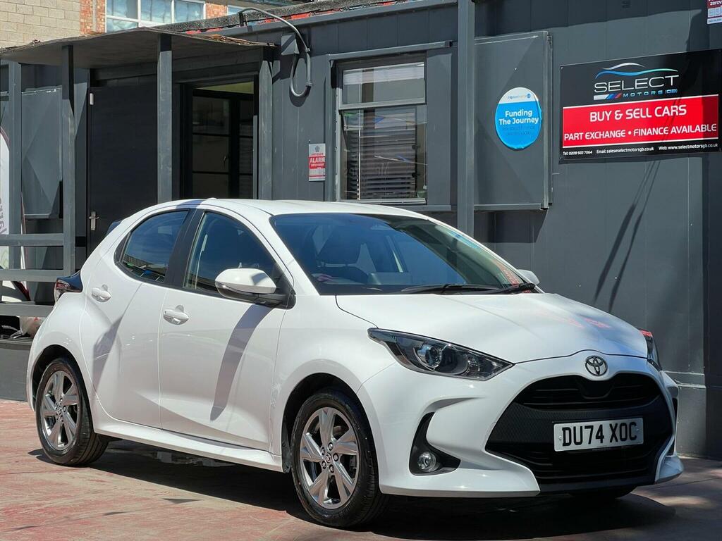 Toyota Yaris 1.5 Vvt-h Icon E-cvt Euro 6 Ss White